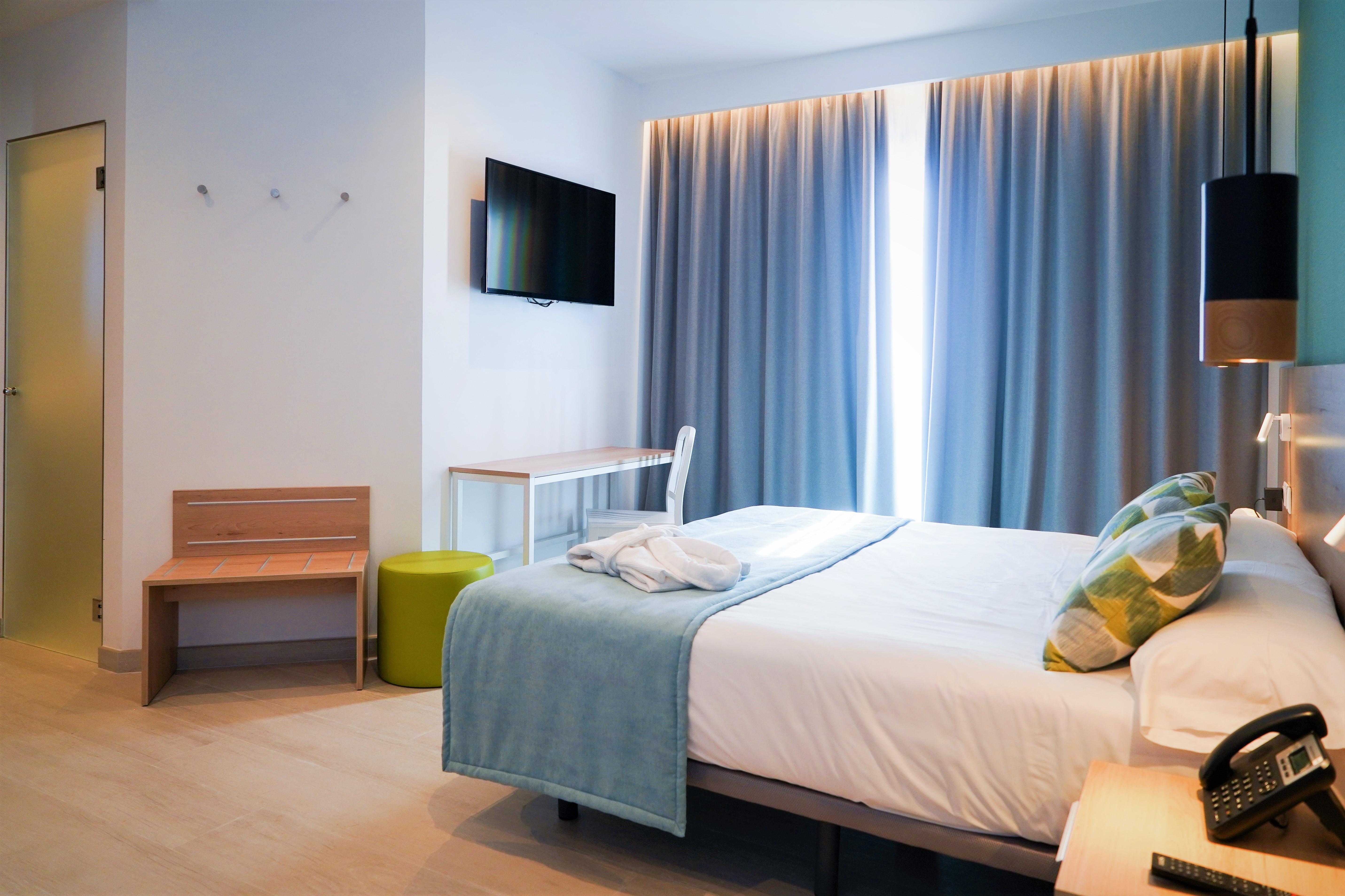 Seasun Aniram Hotel